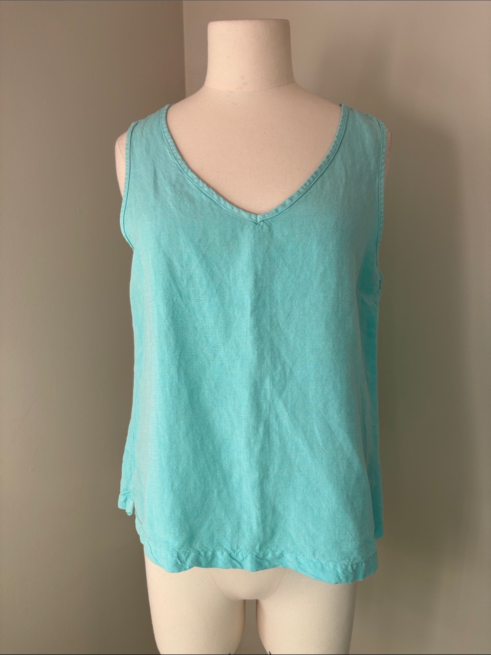 Spirit Aqua V-Neck Linen Blend Sleeveless Top Tank Top Size S